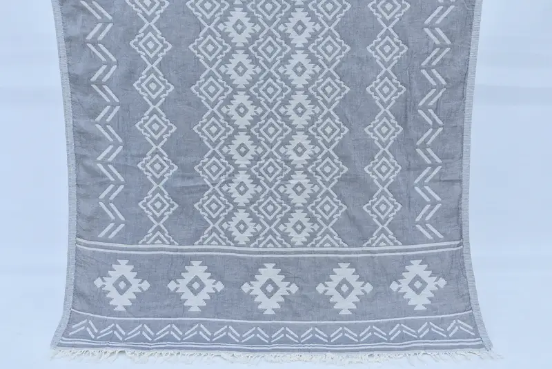 Luxury Turkish beach towel for summer vacation, Personalised Gift, Turkish towel, Travel towel, 74x40 Cotton Geometric Towel, Turkish bath towel - 1