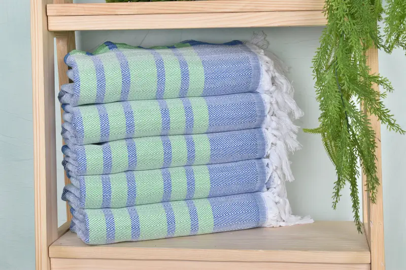 Chevron Towel Sax Blue-Green Organic Cotton/Linen, 36x67 Inches