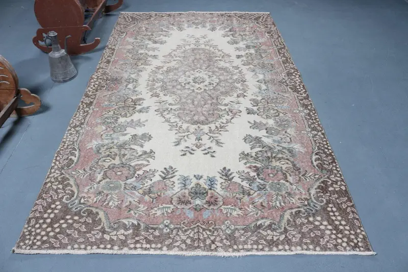 5.2x9.1 ft Büyük Türk Vintage Halı, Kahverengi Hayvan Baskı Yün Halı - 1