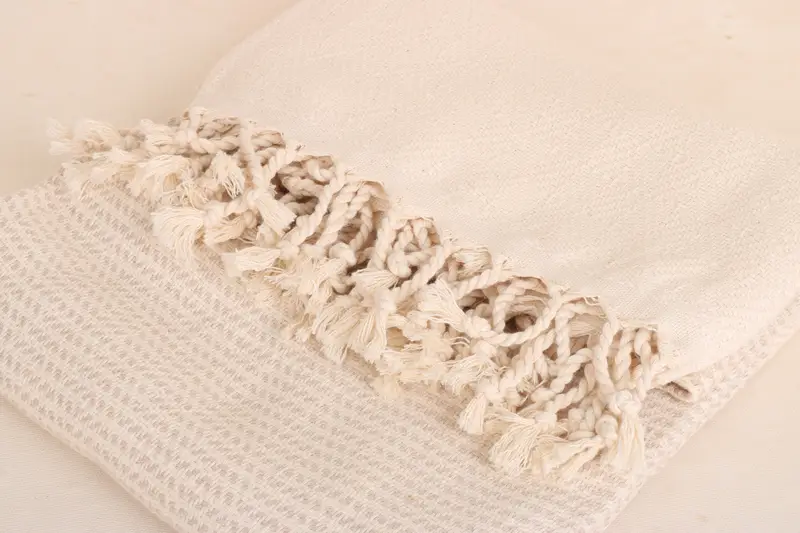 Grandma Gift, Wedding Towel, Beach Size Towel, Personalized Bridesmaid Gift, Bachelorette Party Favors, Wedding Favors, 70x40 Cotton Diamond Towel - 5