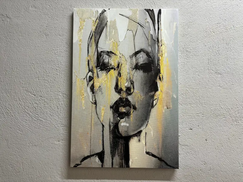 コンテンポラリーゴールド女性ポートレートキャンバス - トレンディ、ヴォーグアート