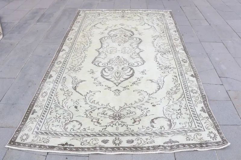 Turkish Large Rug 5.3x8.6 ft, White Brown Bordered Rug Wool - 1