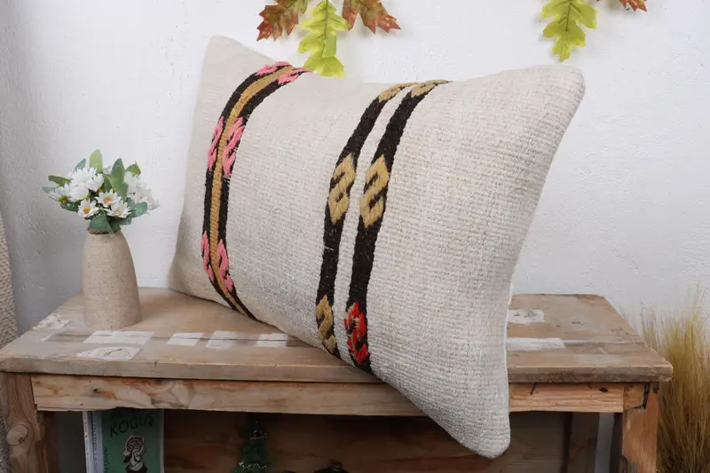 Accent Pillow Cover, Pillow, Handwoven Pillow Cover Pillow Cover, Kilim Pillow, Kilim Pillow Cover, Turkish Kilim Pillow, 16x24 White Pillow Sham - 4