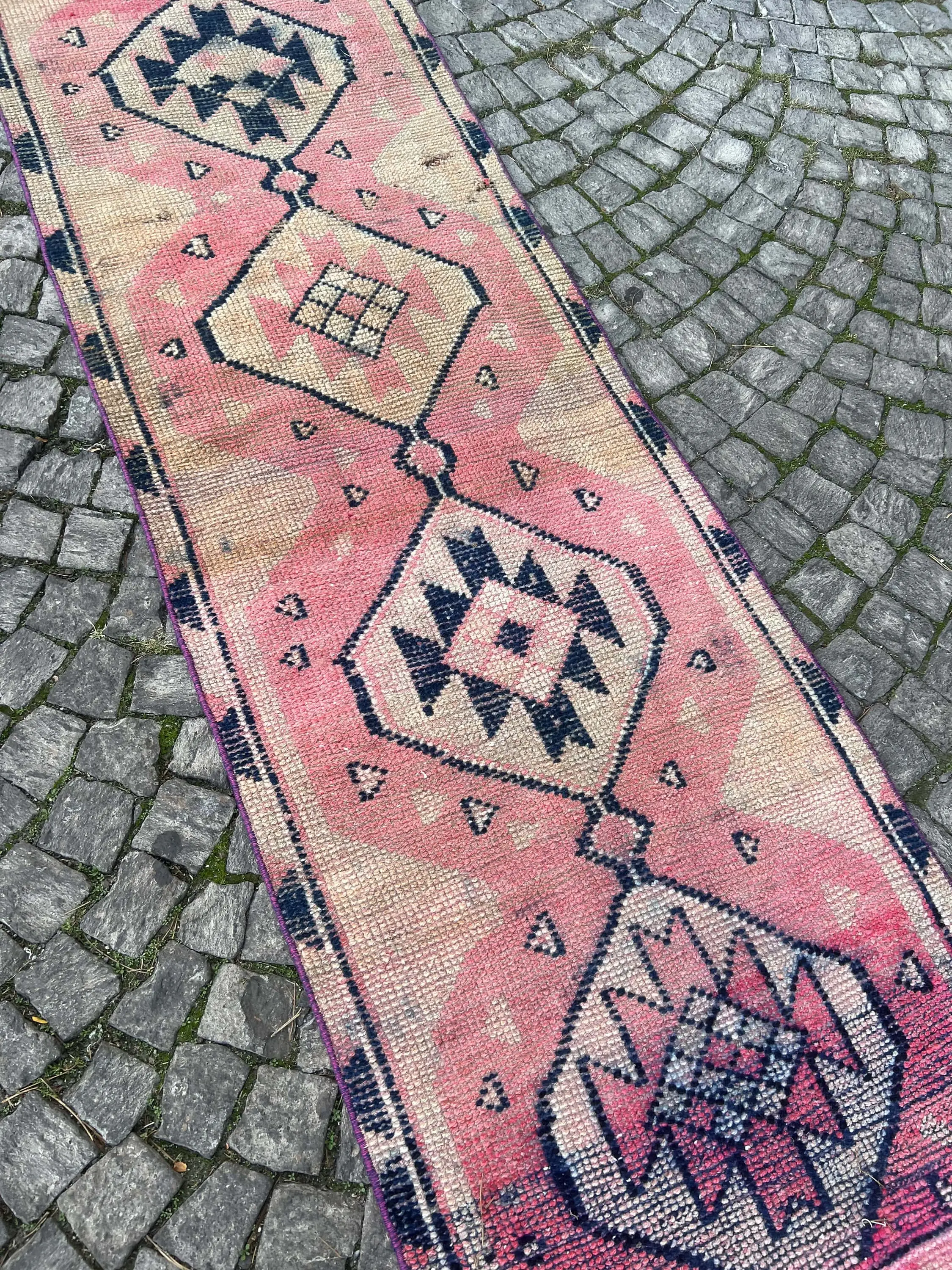 Turkish Vintage Rug, 2.9x12.5 ft Herki Rug, Pink Oriental Wool Rug - 1