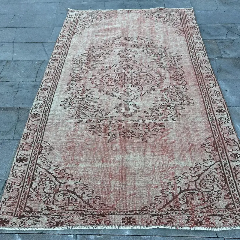 Brauner und roter Teppich, 4,8 x 8,1 Fuß, florales und geometrisches Design