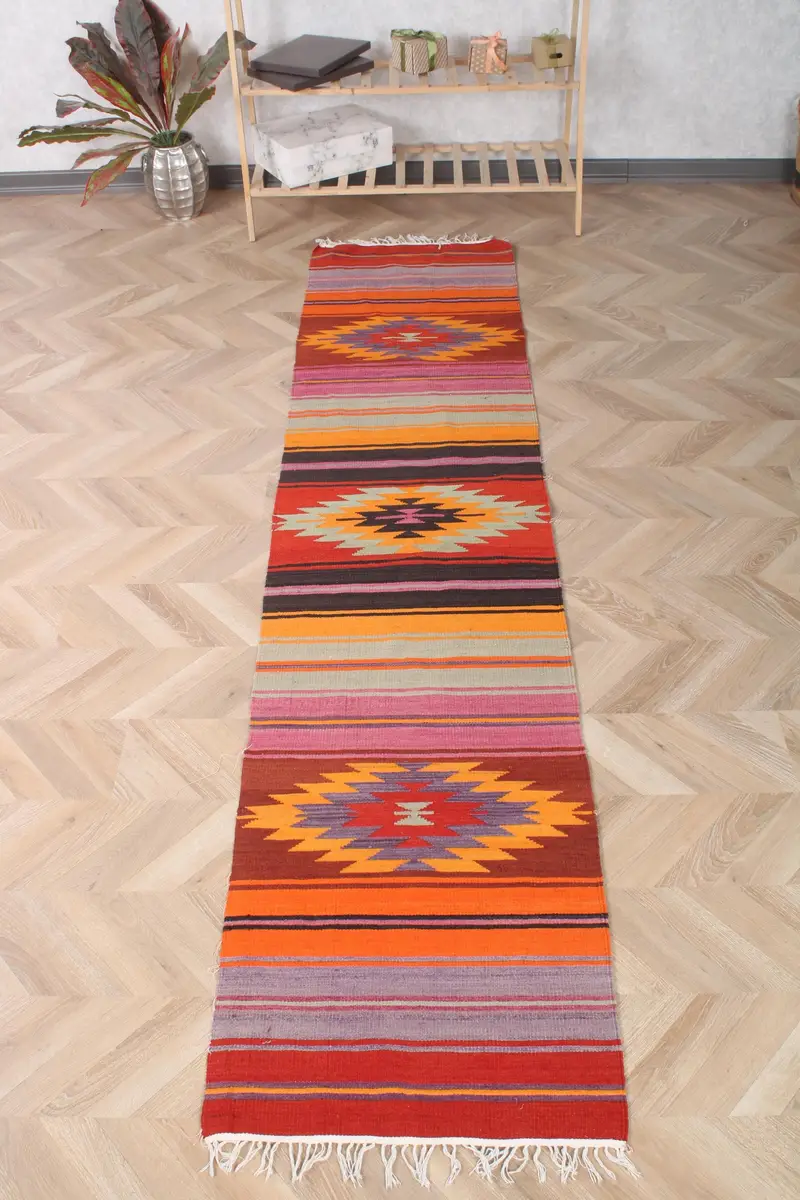 2x9 ft Türk Halısı, Vintage Runner Halısı, Kırmızı Turuncu Patchwork Halı - 1