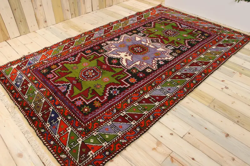 Vintage Rug, Large 5.6x9.5 ft Rug, Oushak Red Rug - 1
