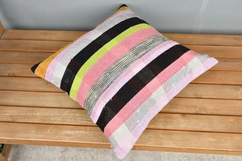 Southwestern Cushion, Pillow for Couch, Vintage Pillow, Pillow Case, Bohemian Cushion Pillow, Kilim Pillow Cover, 18x18 Pink Cushion - 2