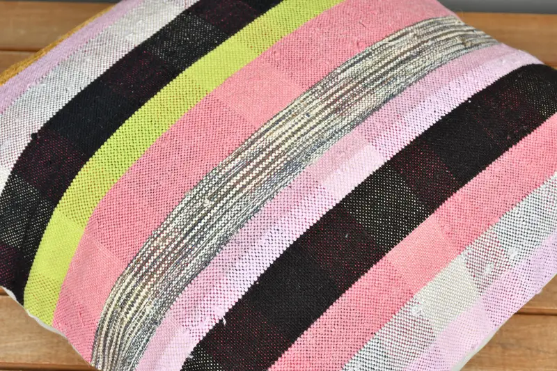 Southwestern Cushion, Pillow for Couch, Vintage Pillow, Pillow Case, Bohemian Cushion Pillow, Kilim Pillow Cover, 18x18 Pink Cushion - 3