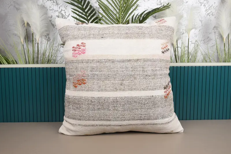 Beige & braun gestreiftes Kissen, Vintage besticktes Wurfkissen