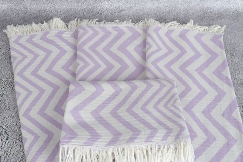 Summer Gift, Welcome Wedding Gift, Housewarming Gift, Personalized Gifts, Monogrammed Hand Towel, Wedding Favors, 40x24 Cotton Zigzag Design Towel - 5
