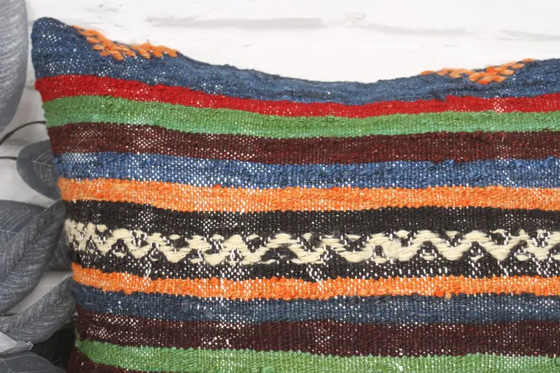 Boho Chic Pillow Case, Ethnical Kilim Rug Pillow, Vintage Kilim Pillow, Cushion Case, Shabby Chic Pillow, 20x20 Green Pillow Case, Pillow for Couch - 2