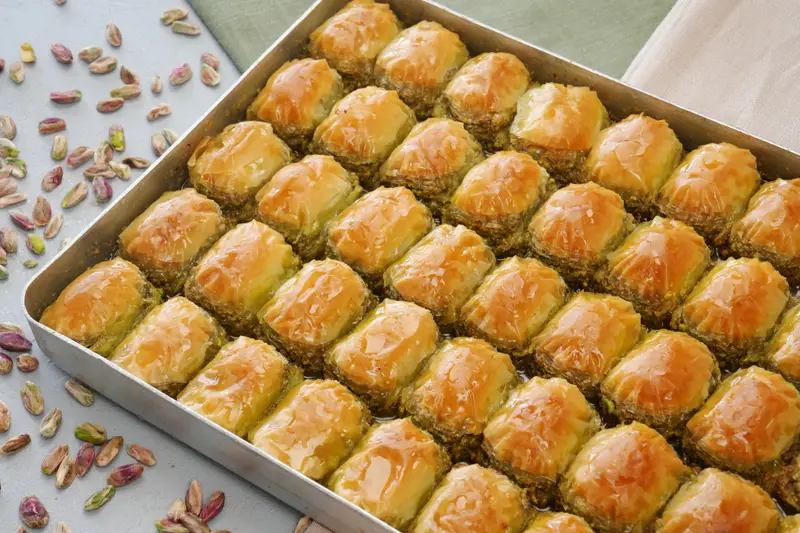 Turkish Antep Pistachio Baklava Handmade Fresh Dessert, Gourmet Sweet for Weddings & Gifts - 1