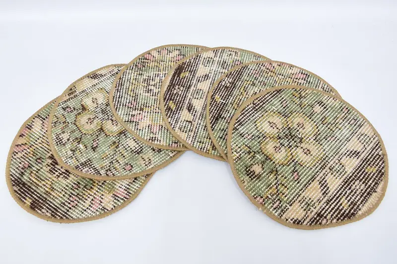 アールデコボヘミアンサークルプレースマット、グリーン&ベージュコットン、ウールボヘミアンデザイン