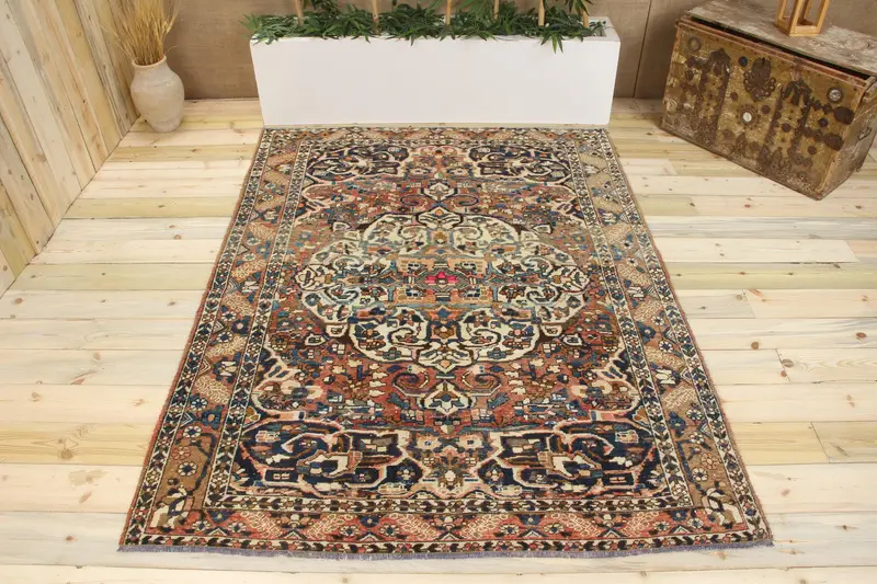 Handgefertigter orange-blauer Teppich, 0,4 x 6,7 Fuß, Blumen- und Paisleymuster