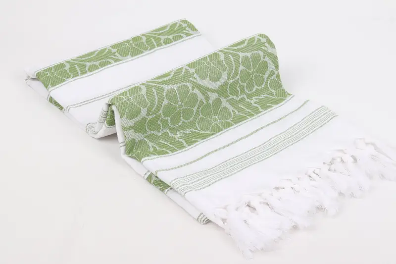 Beach Towel Monogram, Gift For Best Friend, 70x40 Cotton Daisy Design Towel, Gift For Her, Bridal Shower Favors, Wedding Gift, Beach Towel Bulk - 6