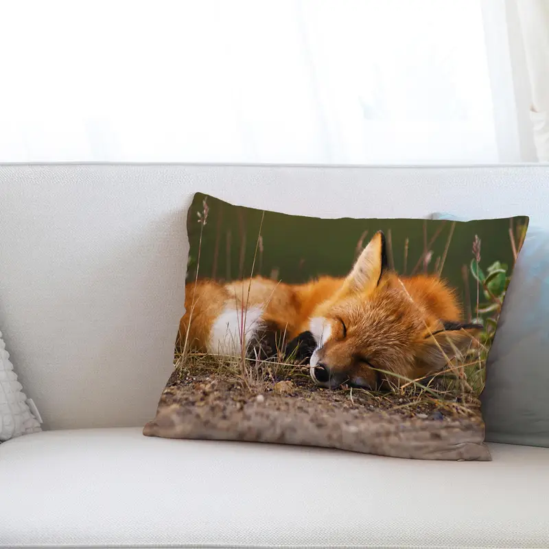Bedrucktes Kissen mit Foxy-Charm: Niedliches Fuchs-Tierdesign für die Inneneinrichtung