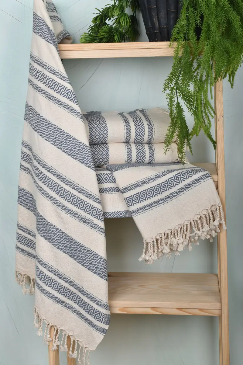 Christmas Favors, Cotton towel, Bachelorette Party Decorations, Best Friend Gift, 70x36 Cotton Diamond Towel, Fringed Turkish towel for poolside - 6