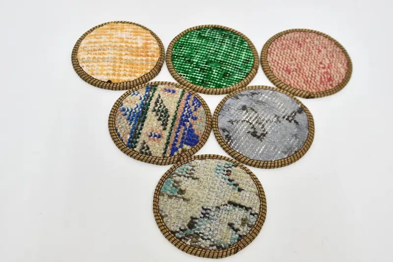 Posavasos Kilim verdes y bronce, juego de posavasos de alfombra tradicional