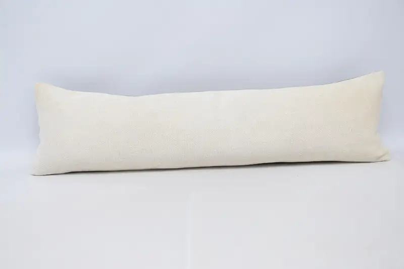 長方形のクッションケース、ギフトフロアベージュ 12x42 インチのクッション - 1
