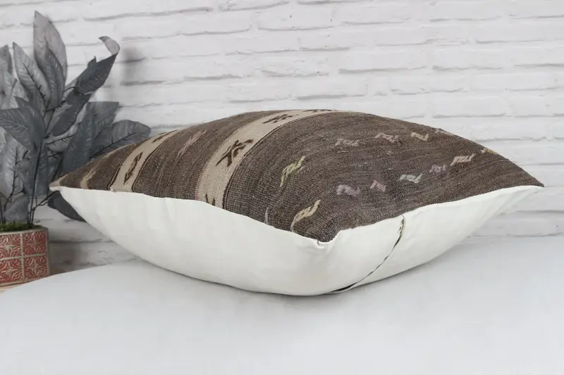 Vintage Kilim Pillow, Cushion Case, Comfy Throw Pillow Case, Boho Pillow Sham Cover, Home Decor Pillow, 20x28 Brown Pillow Cover - 7