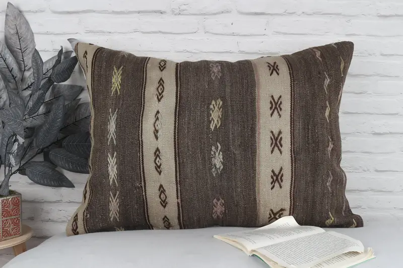 Vintage Kilim Pillow, Cushion Case, Comfy Throw Pillow Case, Boho Pillow Sham Cover, Home Decor Pillow, 20x28 Brown Pillow Cover - 2