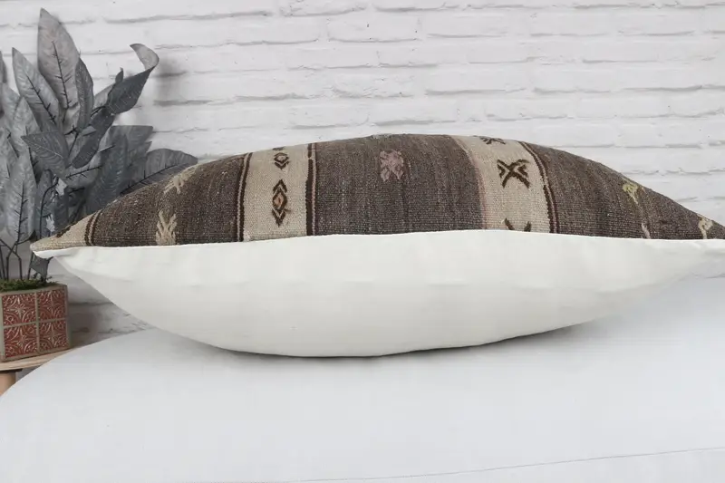 Vintage Kilim Pillow, Cushion Case, Comfy Throw Pillow Case, Boho Pillow Sham Cover, Home Decor Pillow, 20x28 Brown Pillow Cover - 6