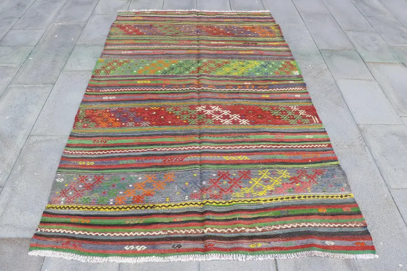 Kırmızı, Yeşil Çizgili Halı, 4,5x7,1 ft Zarif Tasarım