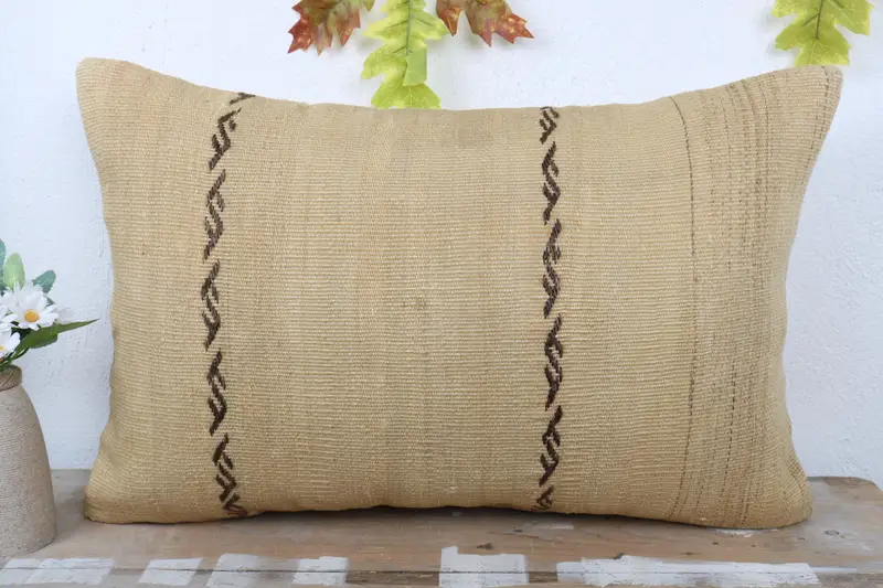 Knitted Cushion, Southwestern Cushion Case, Gift Pillow, Cushion Cover, 16x24 Beige Cushion Cover, Turkish Kilim Pillow, Handmade Kilim Cushion - 2