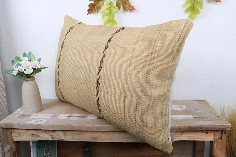 Knitted Cushion, Southwestern Cushion Case, Gift Pillow, Cushion Cover, 16x24 Beige Cushion Cover, Turkish Kilim Pillow, Handmade Kilim Cushion - 4