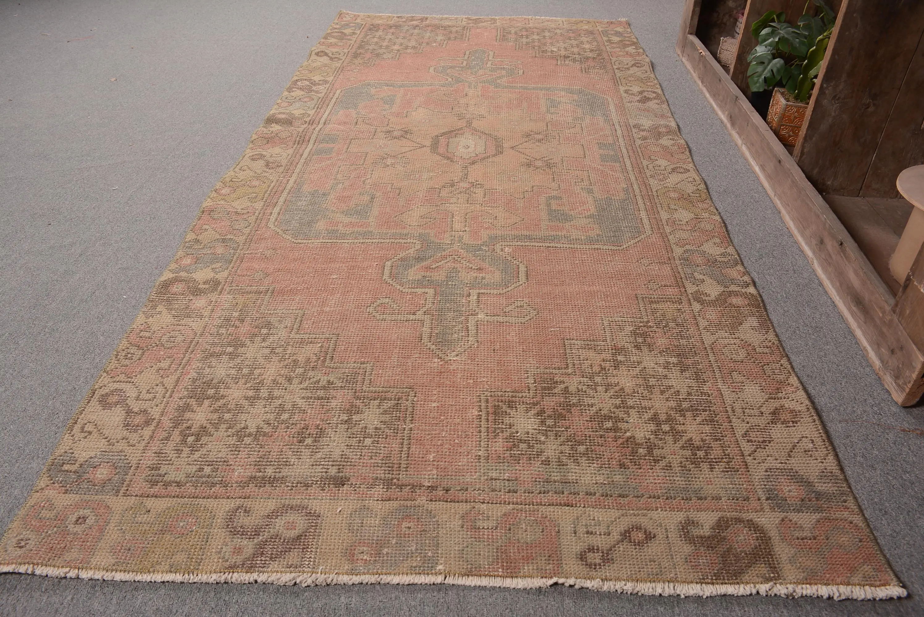 Vintage Turkish Rug, 3.5x8 ft Area Rug, Red Brown Polka dot Wool Rug - 1