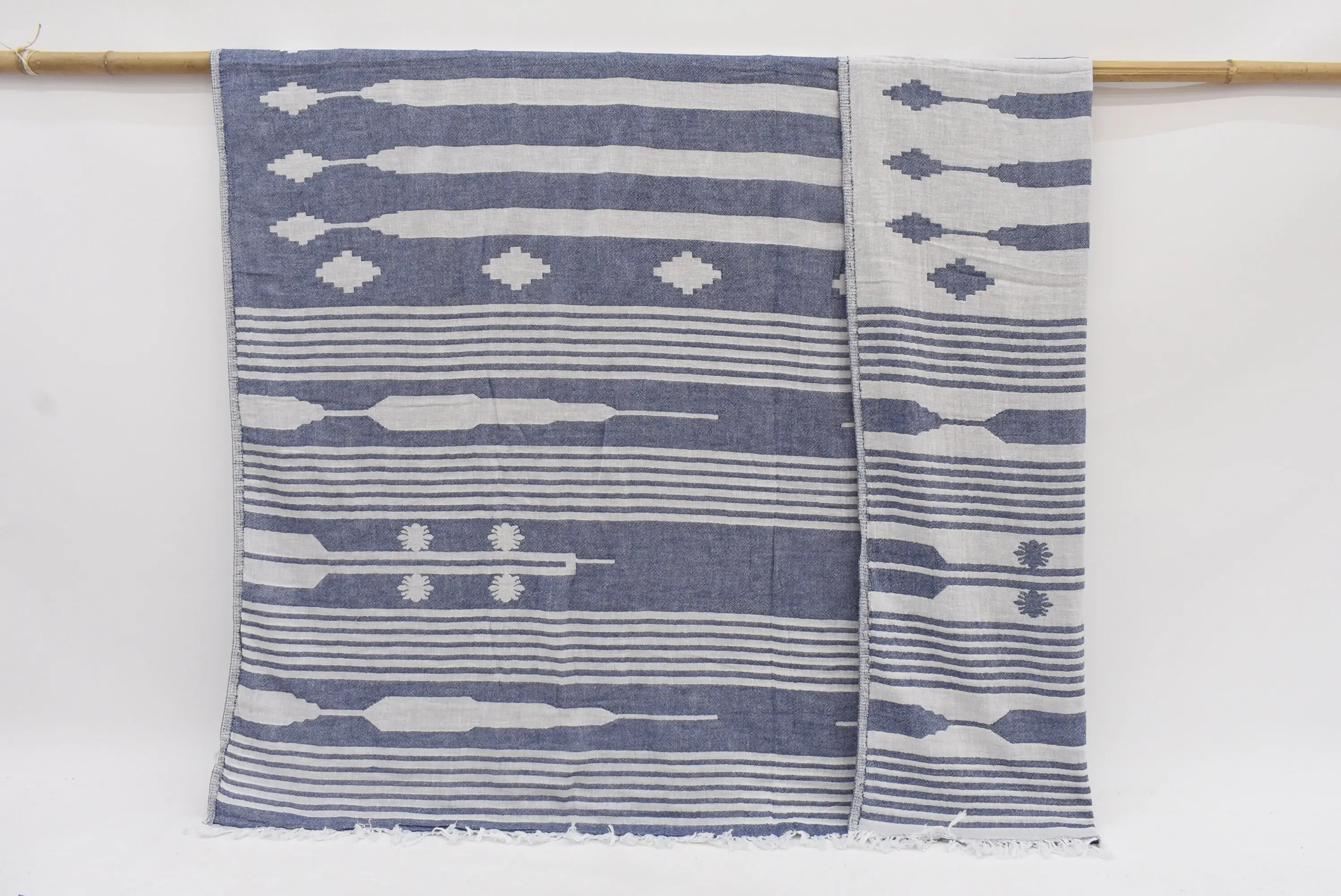 Oversized Beach Towel Navy Geometric Pattern, 83x60 Inches - 1