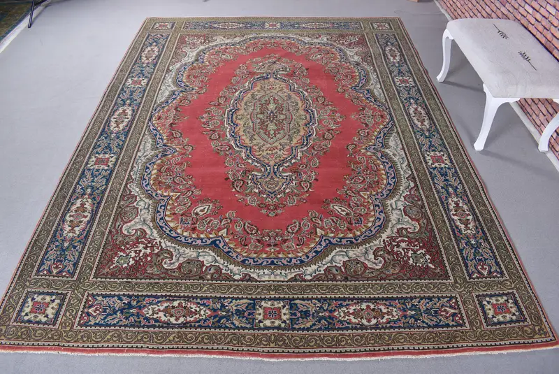 赤と青のパッチワークラグ、0.7x10.8フィートのエレガントな装飾