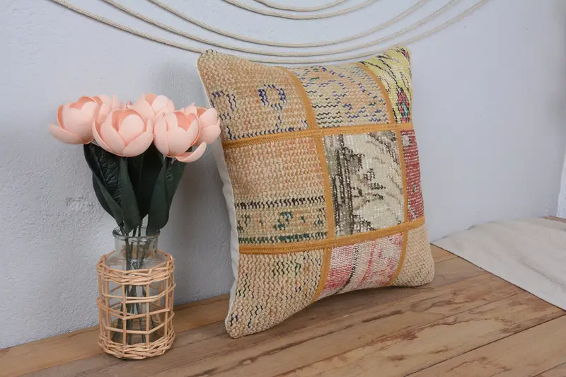 Pillow Cover, Handmade Kilim Cushion, Vintage Kilim Throw Pillow, Traditional Cushion Case, Home Decor Pillow, Indoor Cushion, 16x16 Beige Cushion - 1