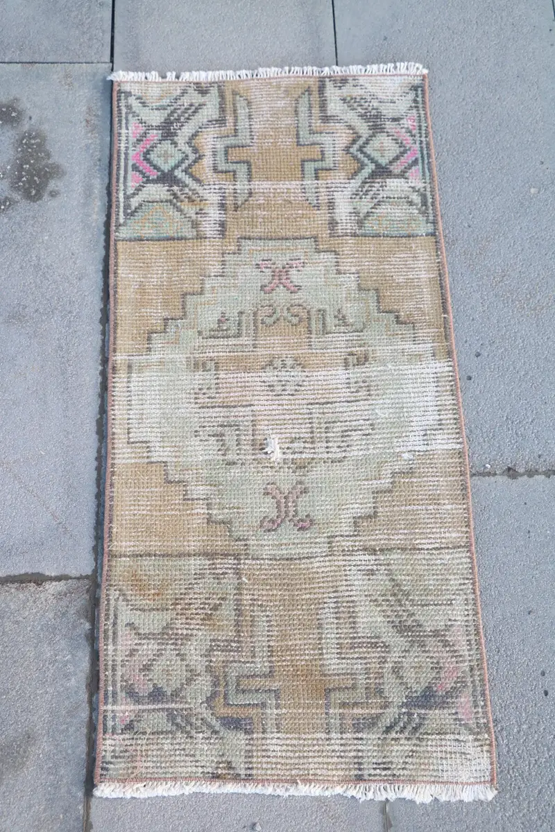 Teppich mit grünen und braunen Punkten, 1,3 x 2 Fuß, schickes Dekor