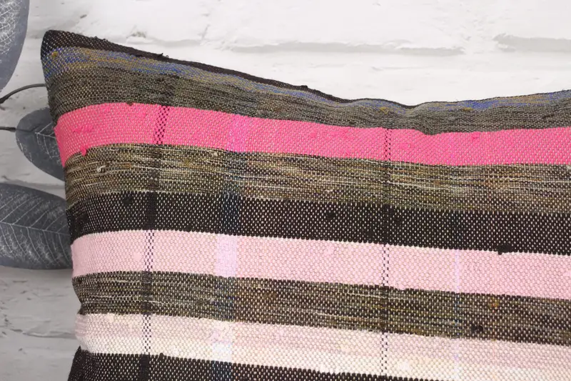 Custom Pillow Sham, Luxury Pillow Case, 18x18 Pink Cushion Case, Kilim Pillow, Kilim Pillow Cover, Vintage Pillow, Muted Pillow, Pillow Sham - 2