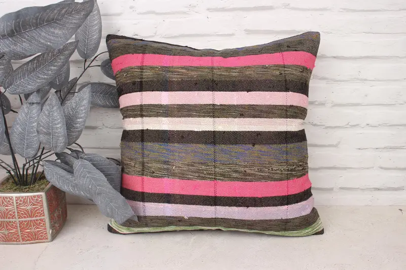 Custom Pillow Sham, Luxury Pillow Case, 18x18 Pink Cushion Case, Kilim Pillow, Kilim Pillow Cover, Vintage Pillow, Muted Pillow, Pillow Sham - 1