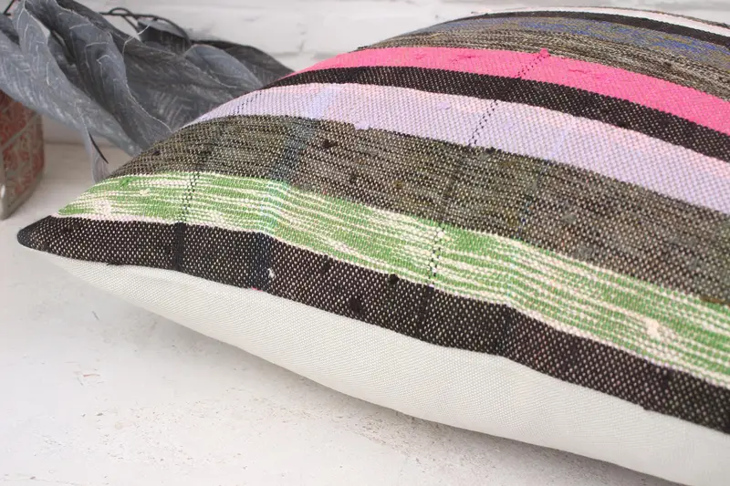 Custom Pillow Sham, Luxury Pillow Case, 18x18 Pink Cushion Case, Kilim Pillow, Kilim Pillow Cover, Vintage Pillow, Muted Pillow, Pillow Sham - 6