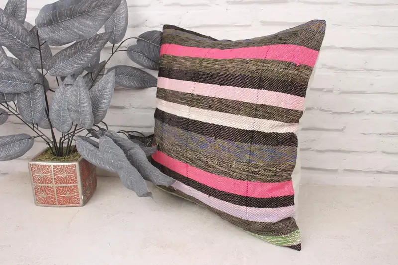Custom Pillow Sham, Luxury Pillow Case, 18x18 Pink Cushion Case, Kilim Pillow, Kilim Pillow Cover, Vintage Pillow, Muted Pillow, Pillow Sham - 4