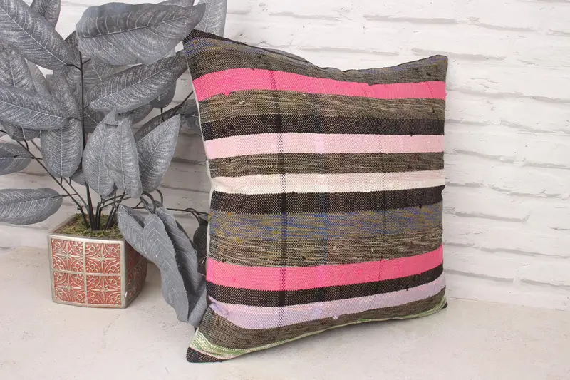Custom Pillow Sham, Luxury Pillow Case, 18x18 Pink Cushion Case, Kilim Pillow, Kilim Pillow Cover, Vintage Pillow, Muted Pillow, Pillow Sham - 3