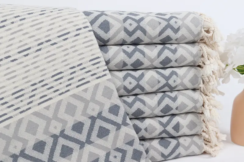 Bridal Shower Favor, Lightweight Turkish towel, 70x40 Cotton Diamond Towel, Towel With Name, Large Turkish Towel, Bachelorette Gifts, Pool Towels - 1