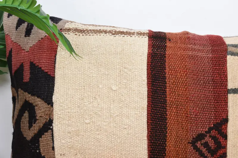 Tribal Pillow Case, Home Decor Pillow, 16x24 Beige Pillow, Interior Designer Pillow, Vintage Kilim Pillow, Pillow Cover, Yoga Cushion - 2
