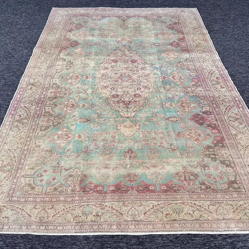 Alfombra elegante verde y morada, 1,8 x 2,8 m con estampado persa