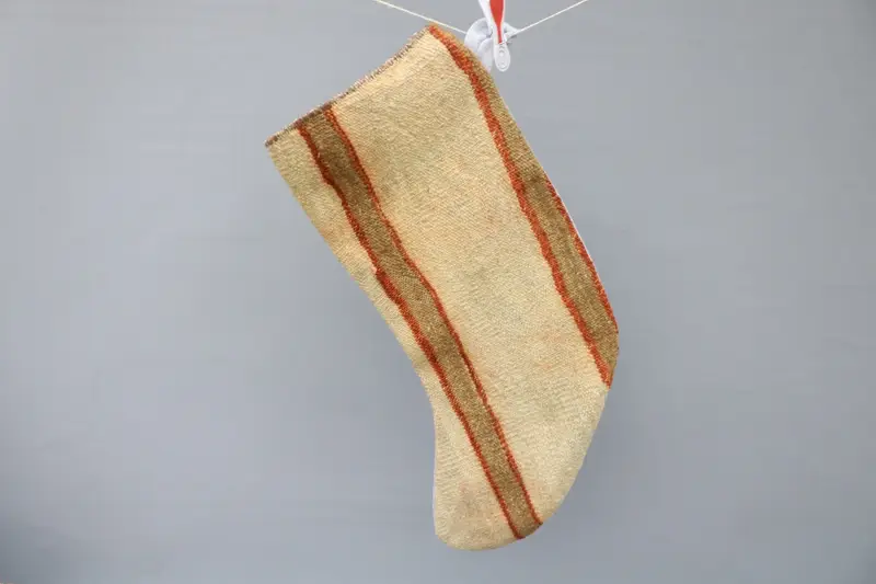 Kırmızı, Bej Süslü Noel Çorabı, 9 İnç Geniş Tatil Dekoru