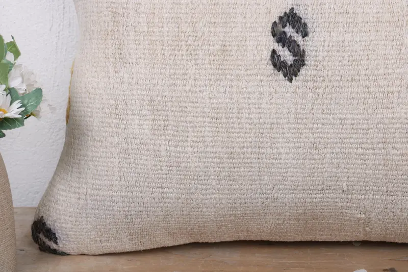 Handmade Kilim Cushion, Traditional Pillow Cover, Pillow Case, Antique Pillows, Vintage Pillow, 16x24 White Pillow Case, Art Deco Cushion - 3