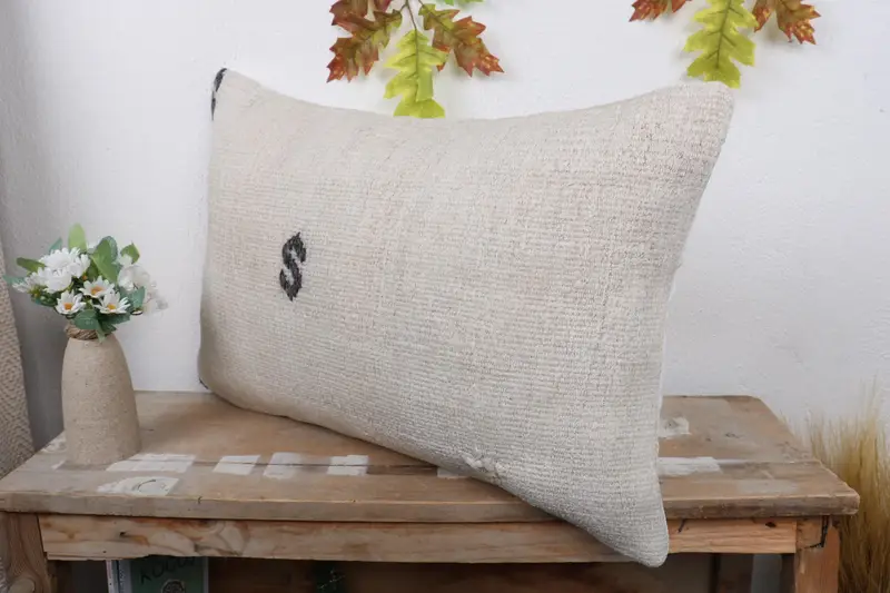 Handmade Kilim Cushion, Traditional Pillow Cover, Pillow Case, Antique Pillows, Vintage Pillow, 16x24 White Pillow Case, Art Deco Cushion - 4