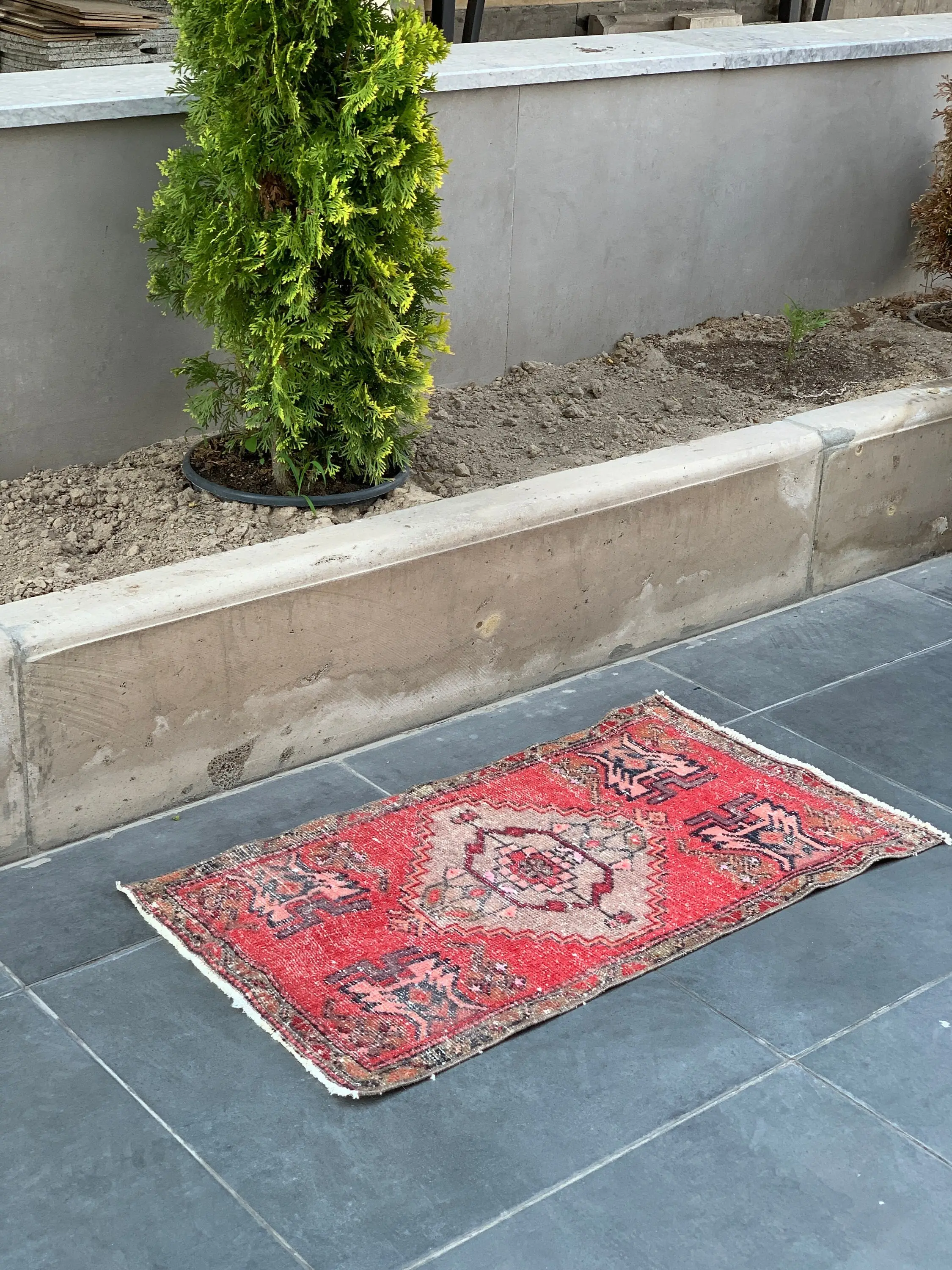 1.6x3 ft Rug, Small Turkish Rug, Red Oriental Rug - 1