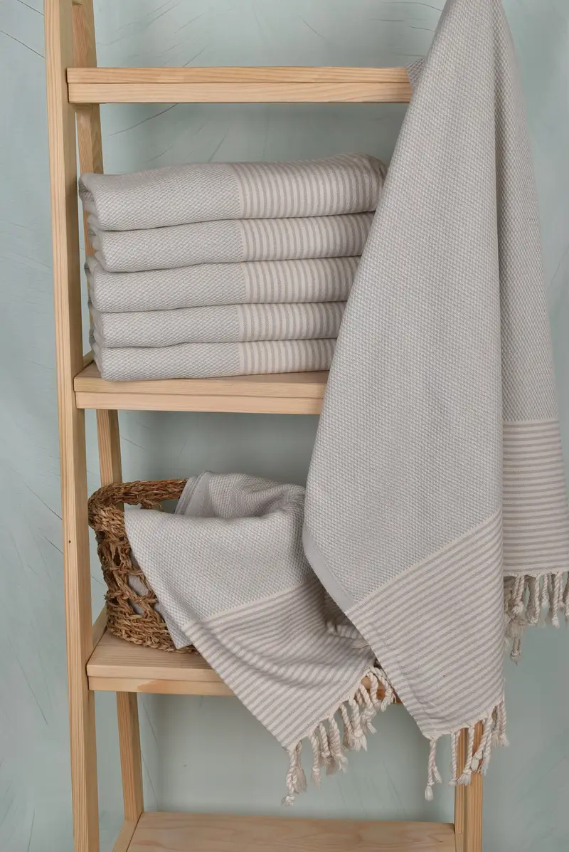 Wedding Gifts Towel, Grandma Gift, Valentines Day Gift For Her, Bachelorette Party Gifts Bridesmaids, 70x36 Cotton Striped Towel, Gifts For Him - 3