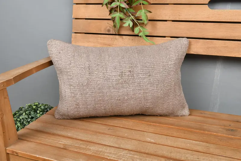 Almohada bordada del suroeste hecha a mano, almohada de lanzamiento versátil de 12x20