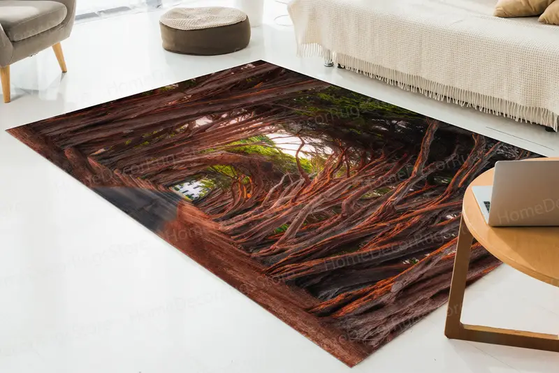 ヒノキの木のトンネル プリント ラグ: あなたの家の自然の道